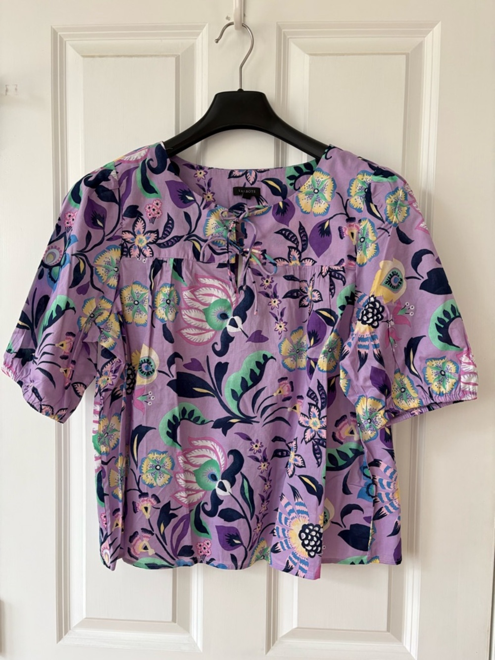 NWT, Talbots Cotton Short Sleeve Tie Front Top, Lavender Jacobean Floral, Size L - Picture 4 of 13